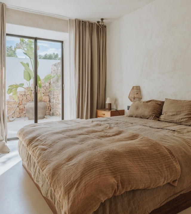 Resa estates ibiza villa Reno finca renovated te koop sale bedroom 4.jpg